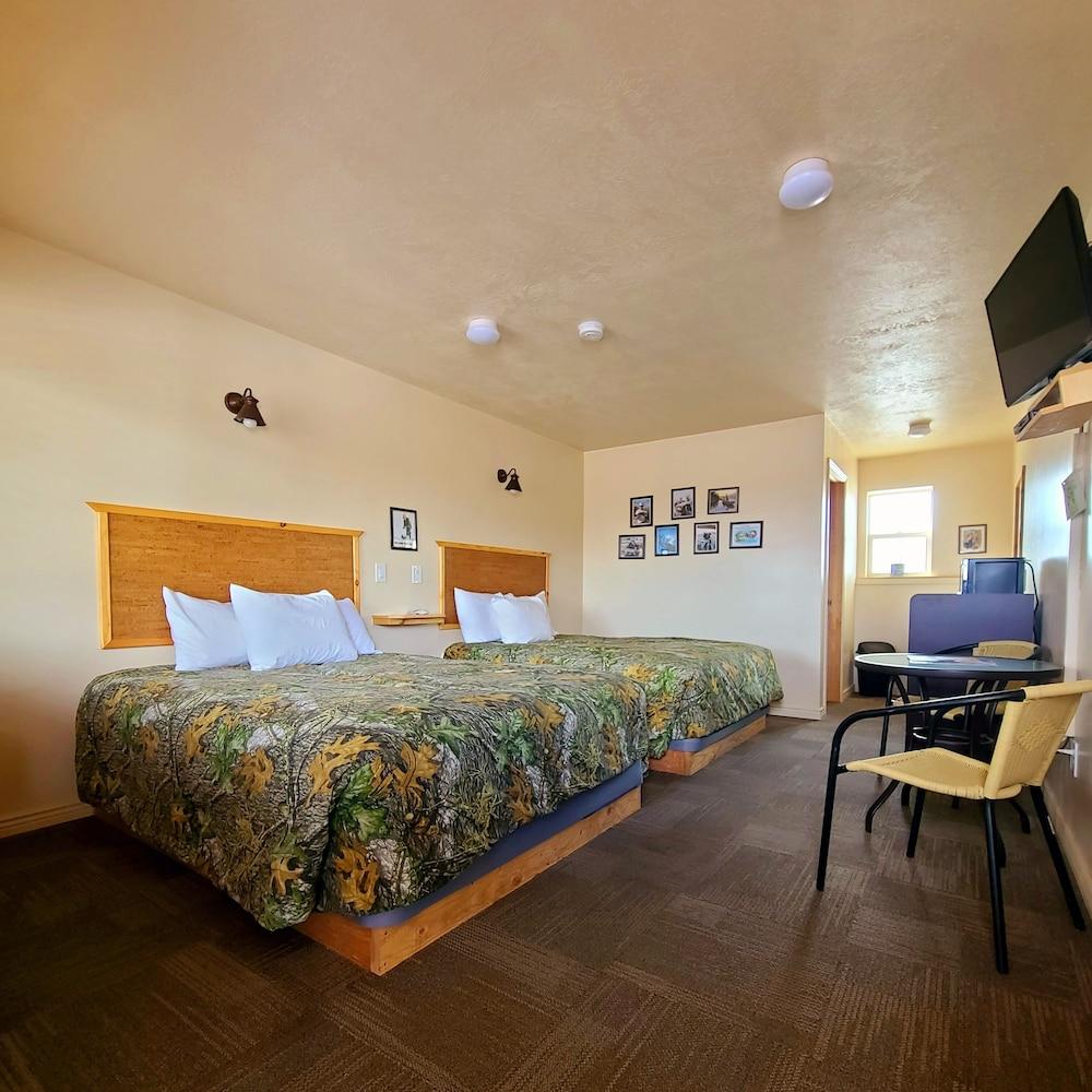 Flaming Gorge Hideout photo 3