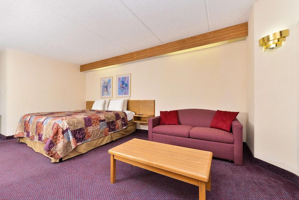 Americas Best Value Inn & Suites Morrow Atlanta photo 10