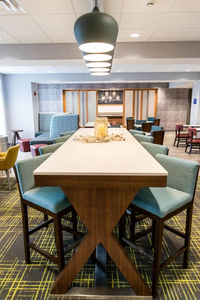 Hampton Inn Paris photo 8