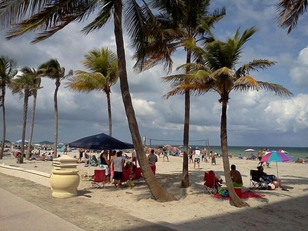 Hollywood Beach Resort-tower Suite photo 32