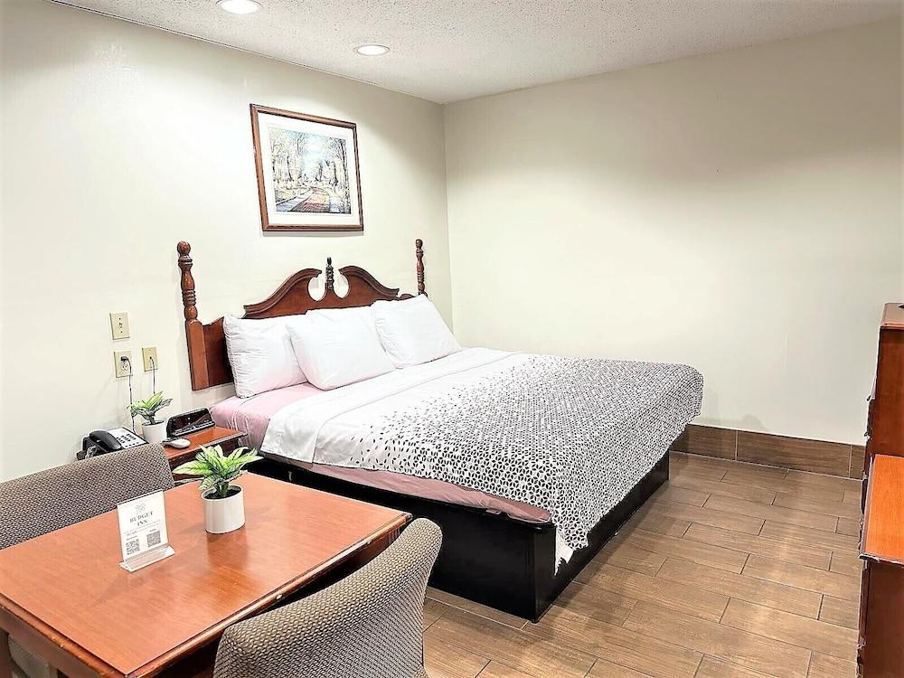 Budget Inn photo 28