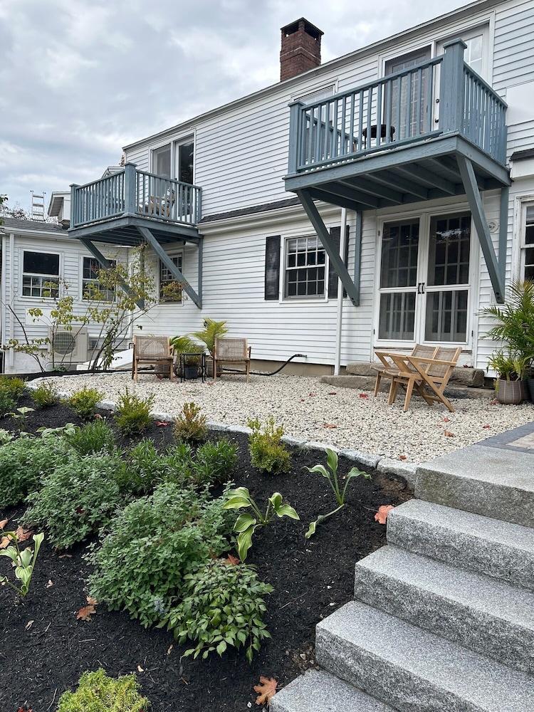 Inn at Perkins Cove photo 44