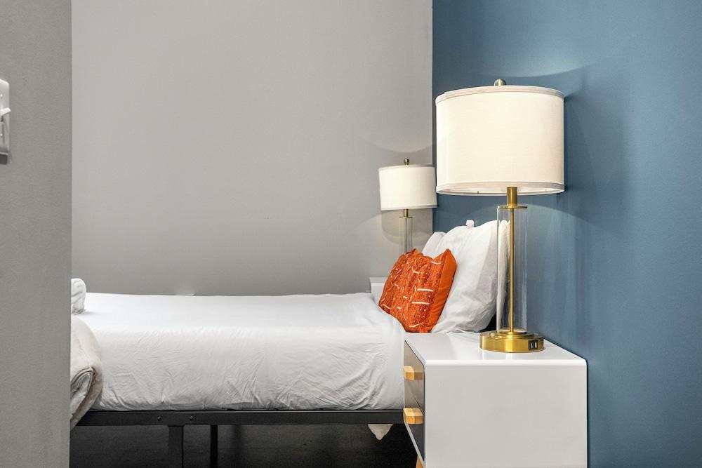 CozySuites - Press House photo 6
