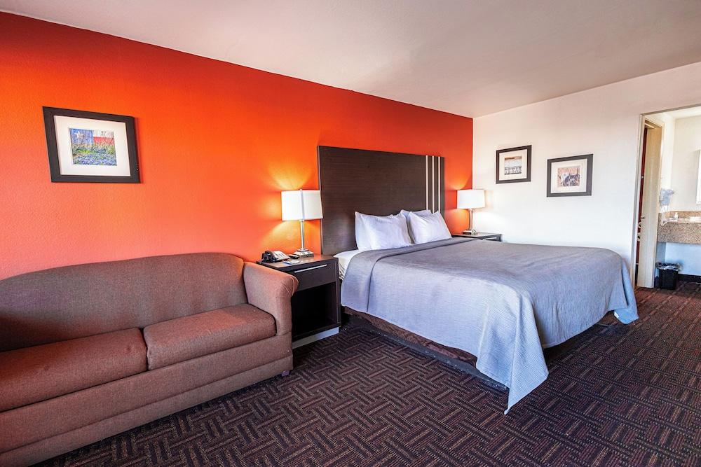 Quality Inn Amarillo East photo 18