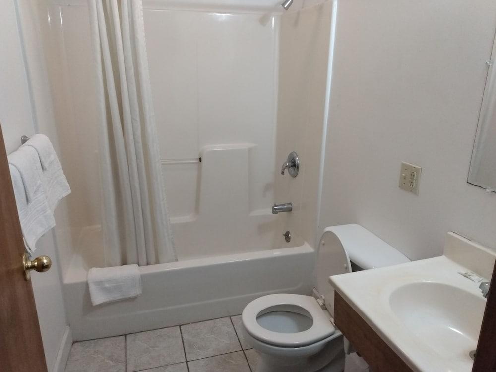ELDORADO MOTEL photo 9