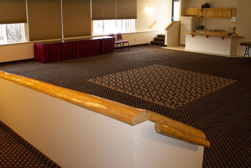 Inn at Lander, Travelodge by Wyndham photo 67