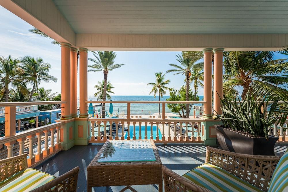 Southernmost House photo 40