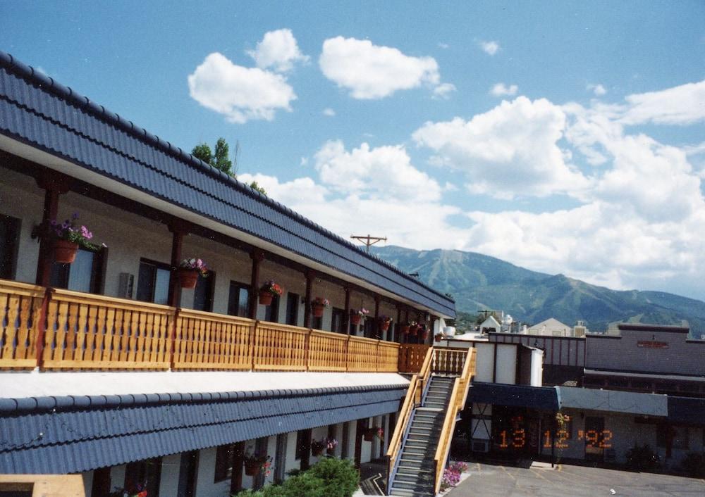 Western Lodge - In Steamboat Springs (Downtown Steamboat Springs) photo 3