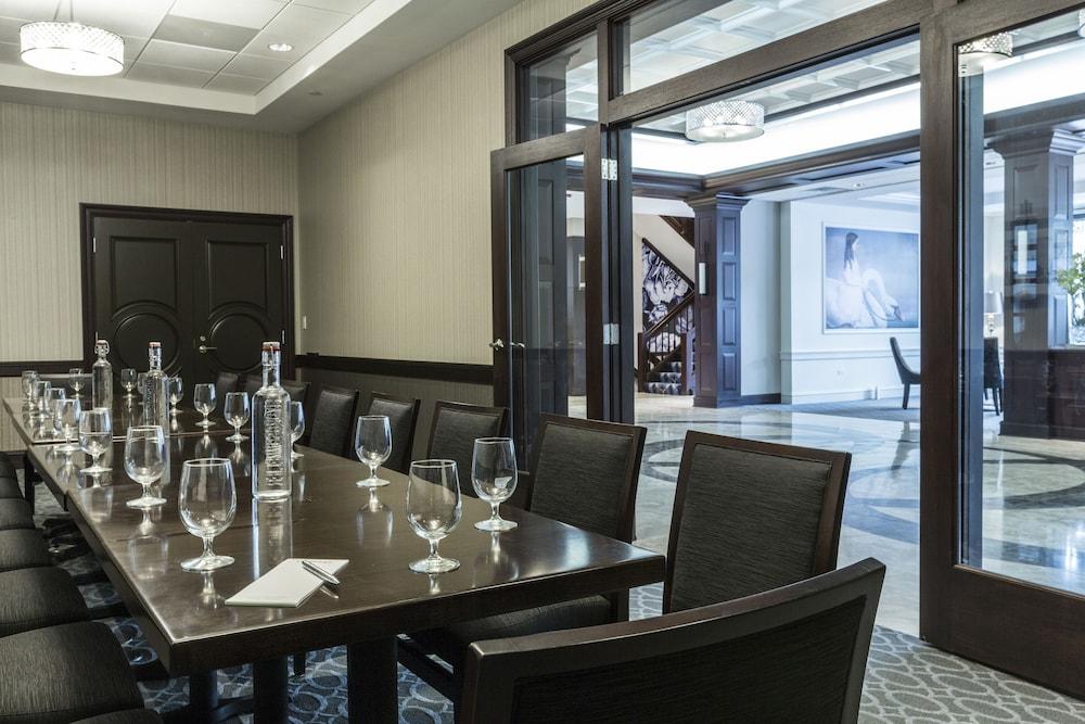 La Banque Hotel photo 14