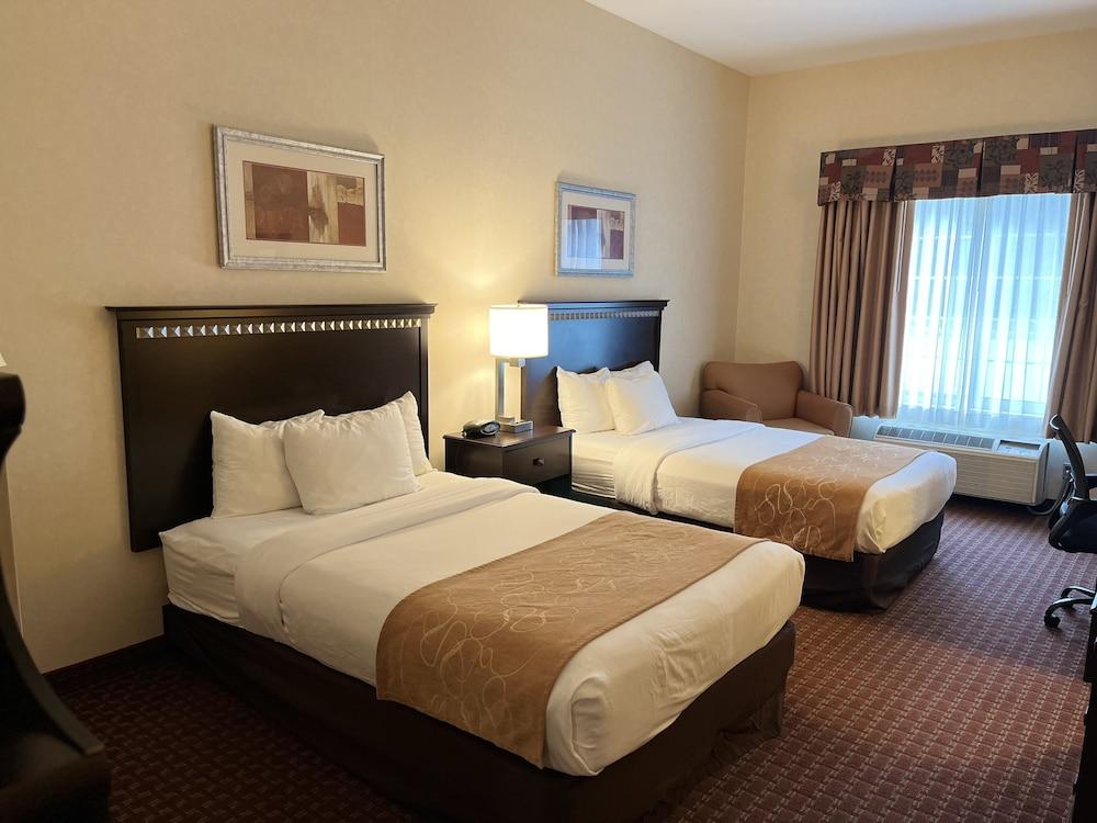 Garner Hotel Mahwah by IHG photo 34