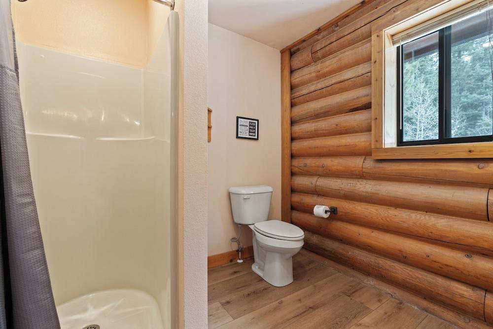 Duck Creek Village Inn photo 46