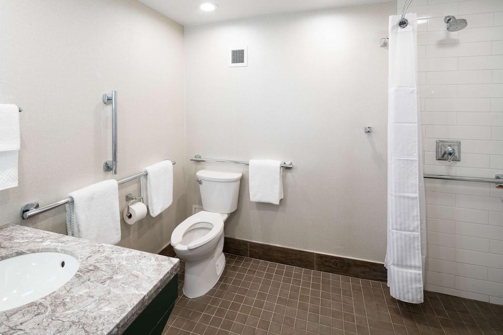 DoubleTree by Hilton Gainesville photo 18