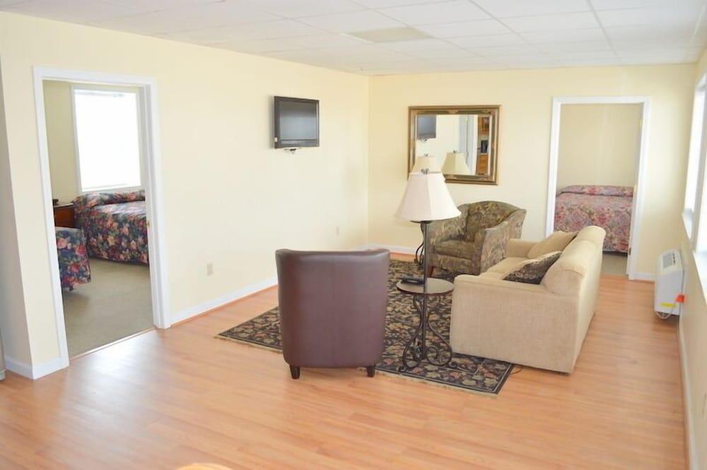 The Pelham Resort Motel photo 16