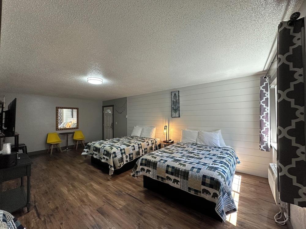 Lake Ridge Hotel photo 31