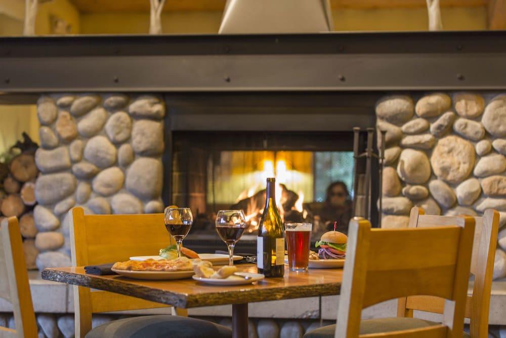 Holland America Denali Lodge photo 7