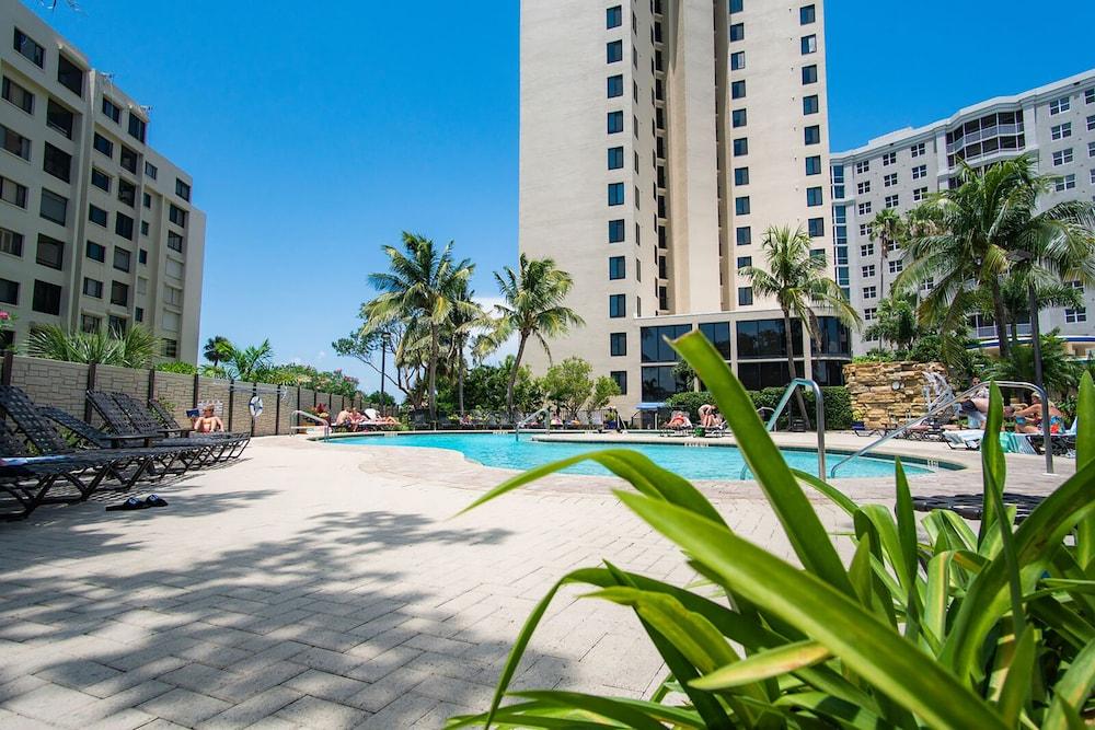 Pointe Estero Beach Resort photo 9