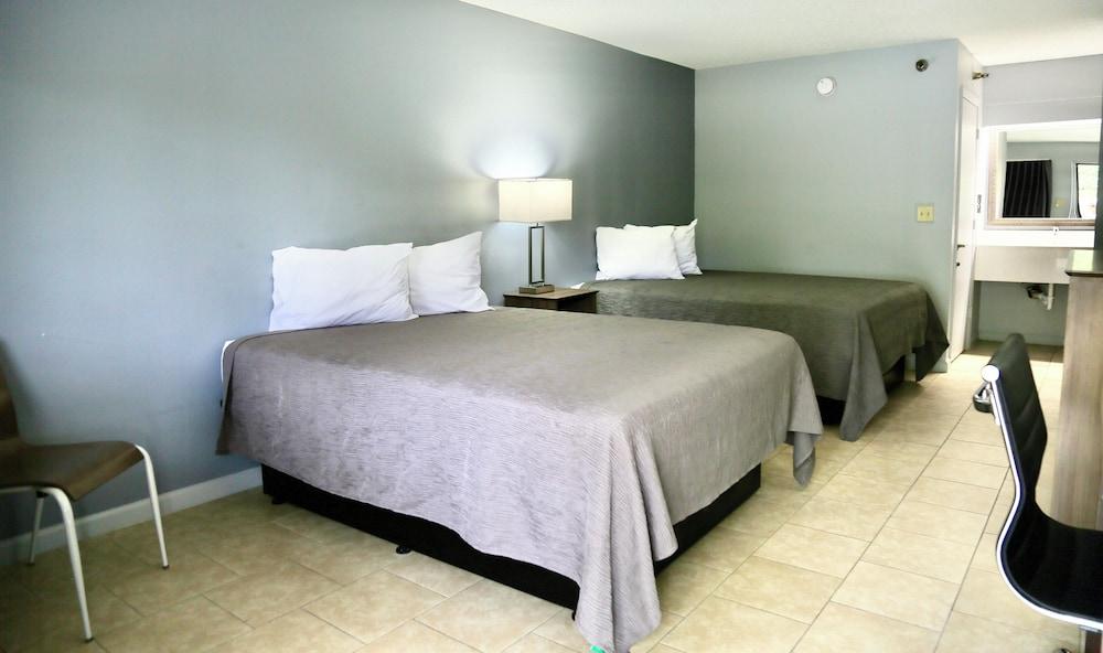 Home Inn & Suites Orlando-Apopka photo 6