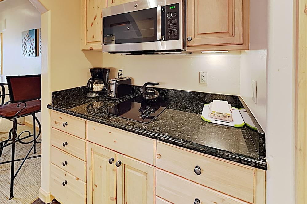 The Timberline Condominiums photo 48