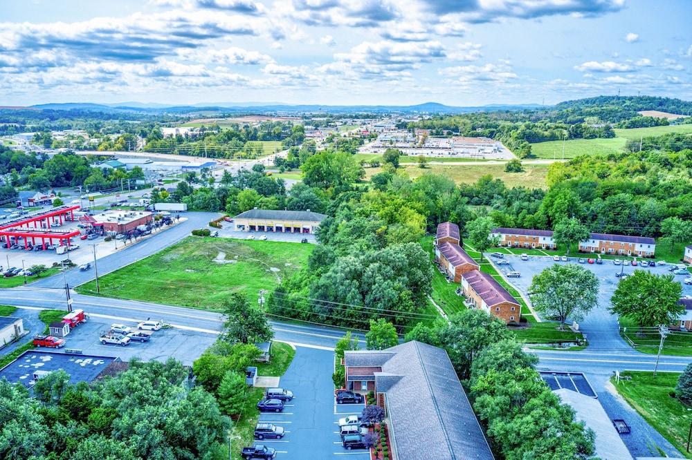 Affordable Suites of America Harrisonburg photo 64