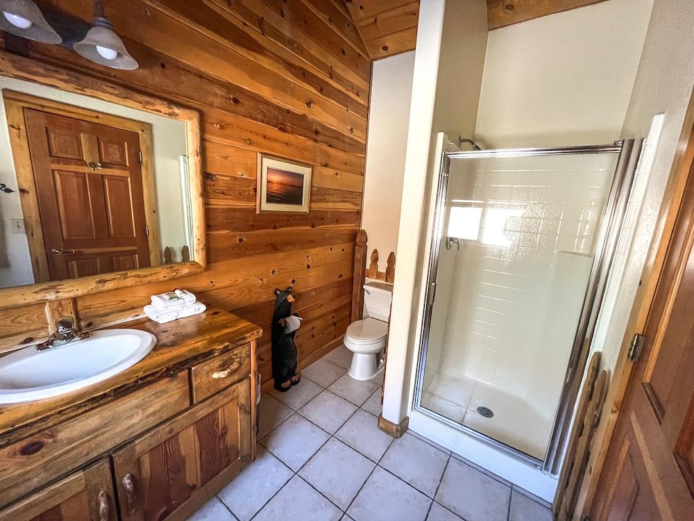 Alaskan Inn photo 33