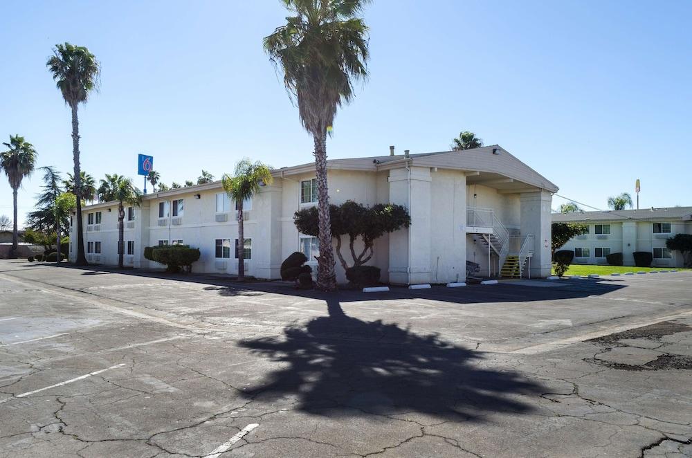 Ramada by Wyndham Merced photo 34