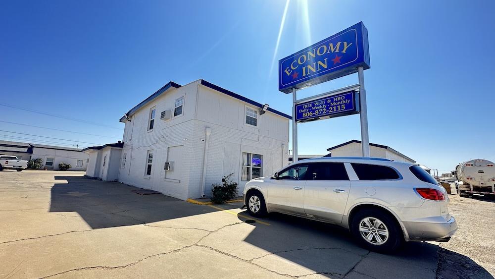 Economy Inn By OYO, Lamesa TX photo 16