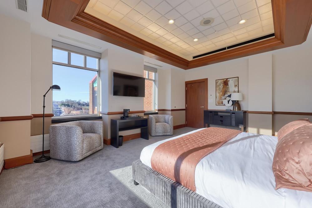 The Executive Suites and Venue photo 38