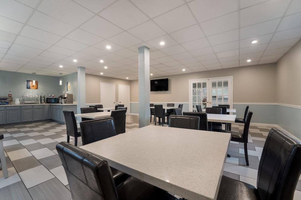 SureStay Hotel by Best Western Columbus Downtown photo 19