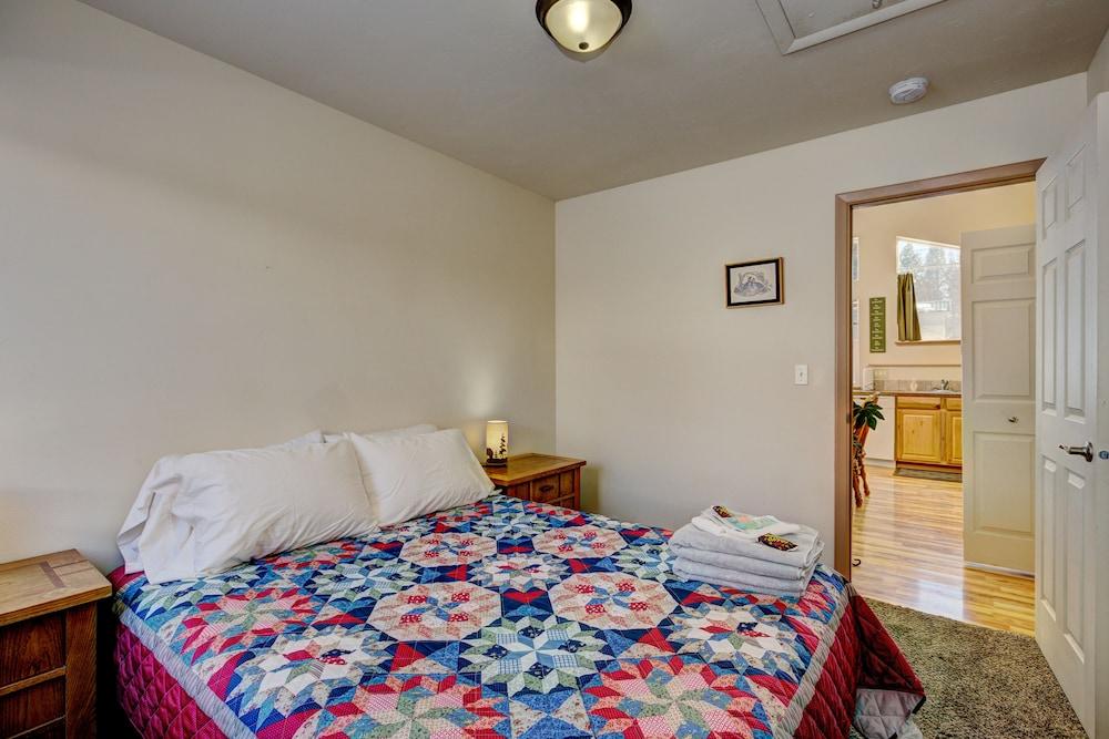 Cascade Lake Inn photo 28