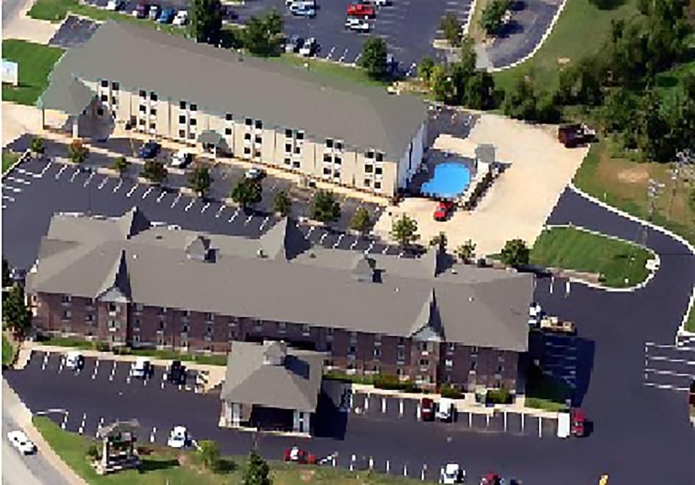 Grand Oaks Hotel photo 32