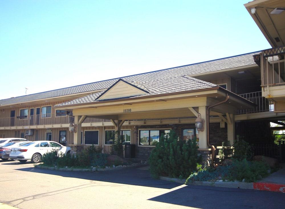 Days Inn by Wyndham Wheat Ridge/Denver West — hotel in Wheat Ridge