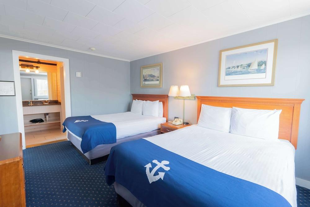 Fishermans Wharf Inn photo 97