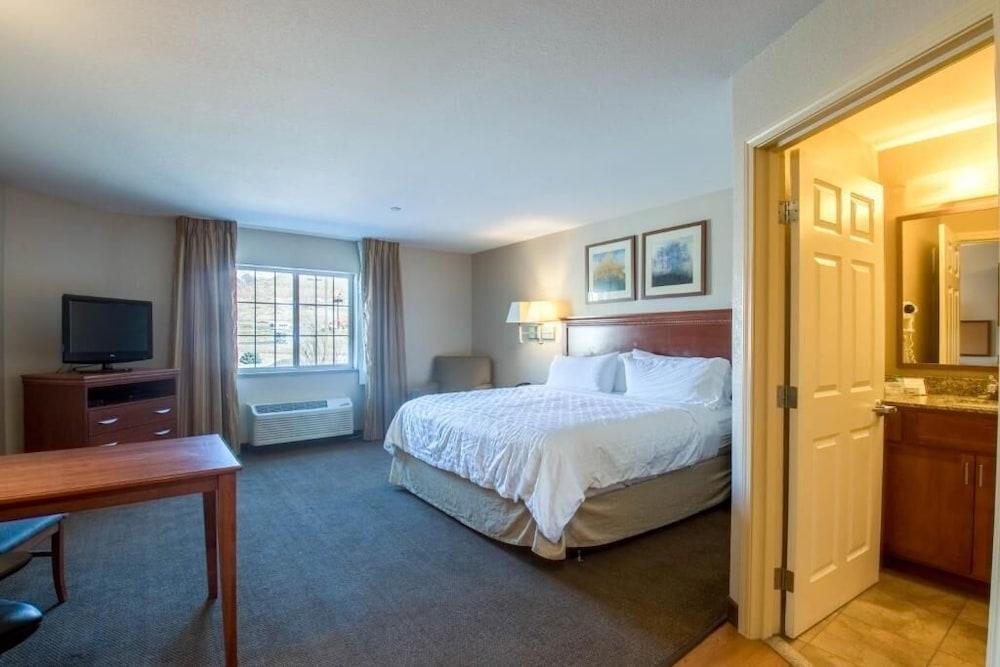 Western Slope suites photo 4