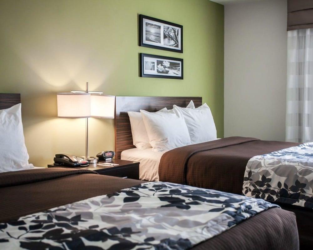 Sleep Inn & Suites Gulfport photo 11