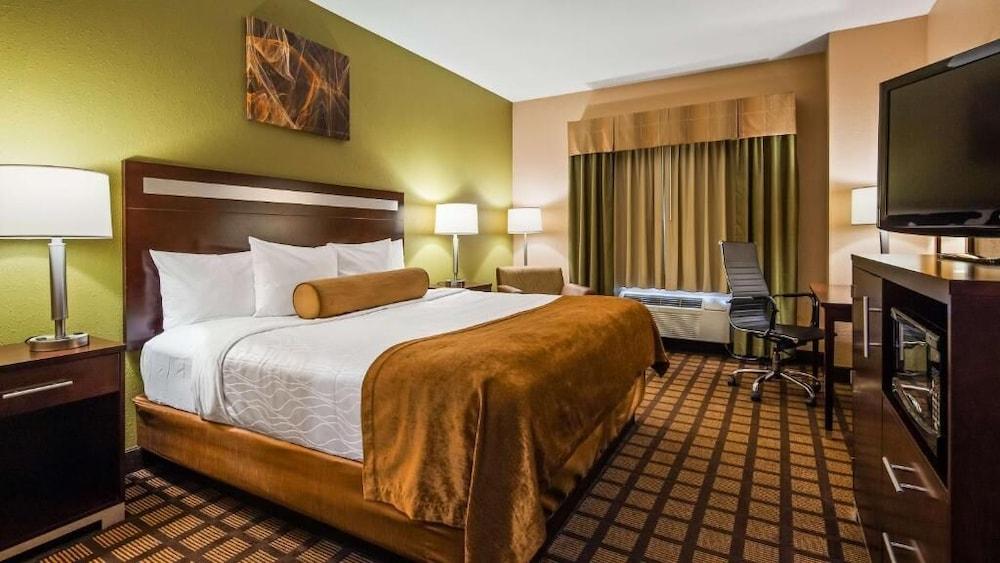 Spark by Hilton Merrillville photo 4