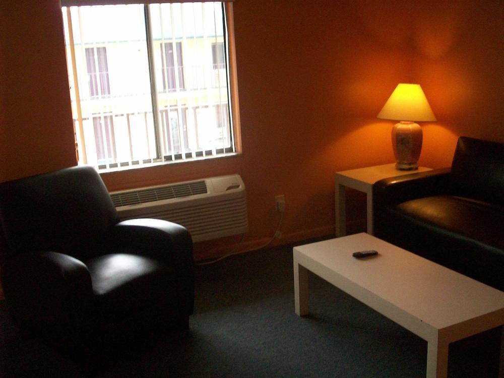 All Suite Motel photo 18