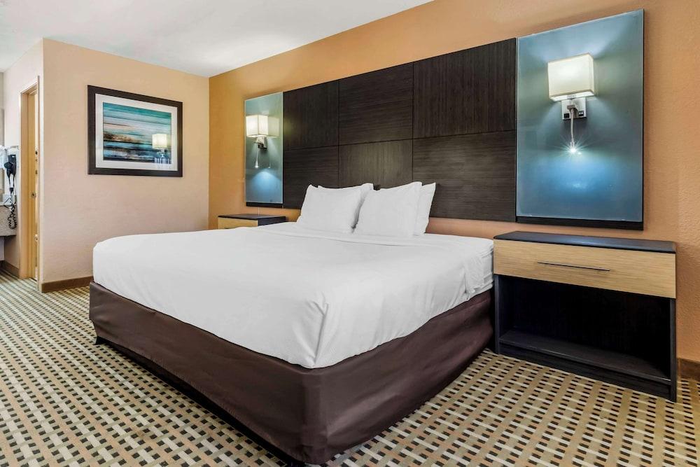 Quality Inn Amarillo West near Medical Center photo 19