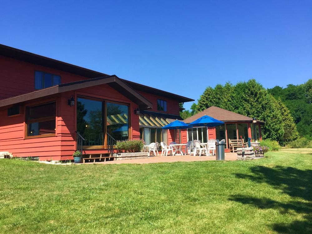 Open Hearth Lodge photo 59