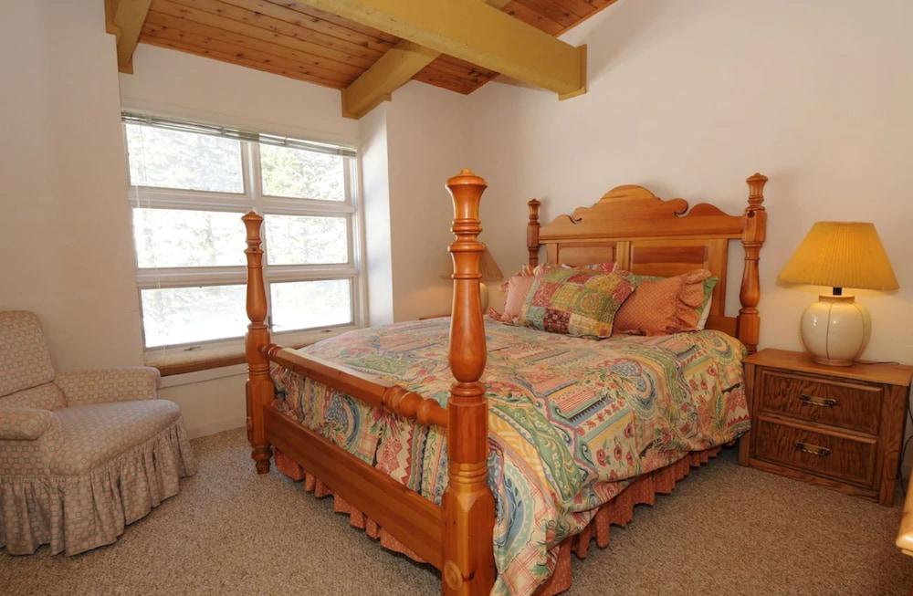 Vacation Rentals at Big Sky Resort photo 31