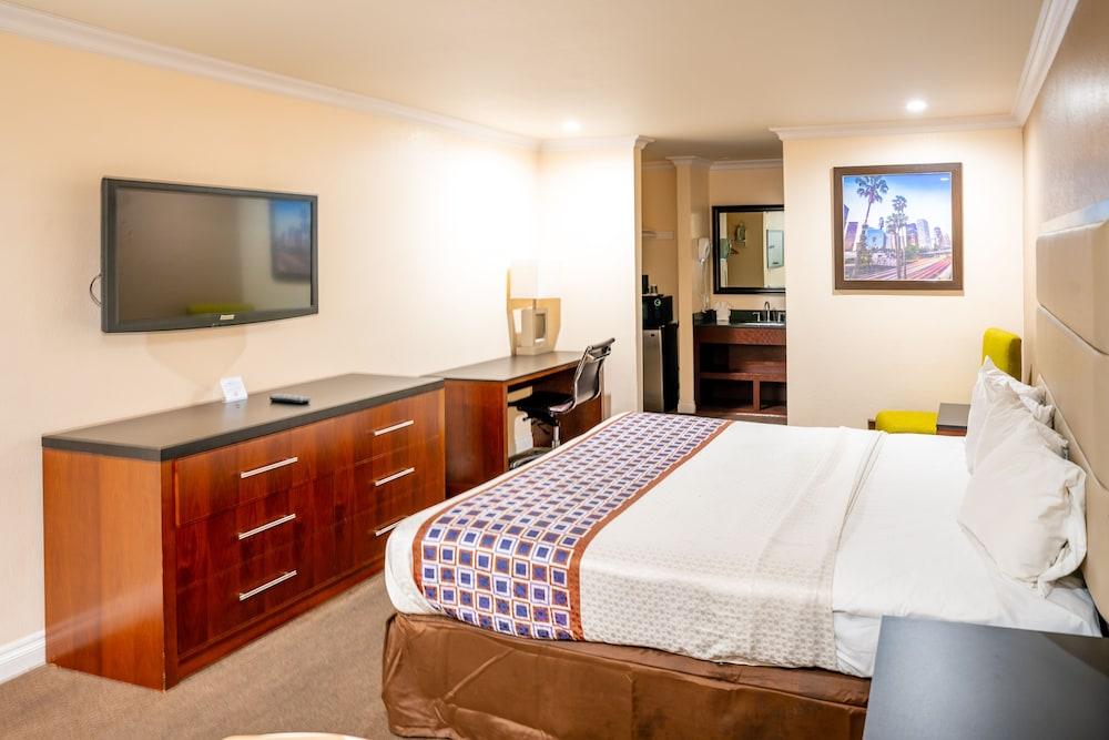Gateway Inn Gardena photo 19