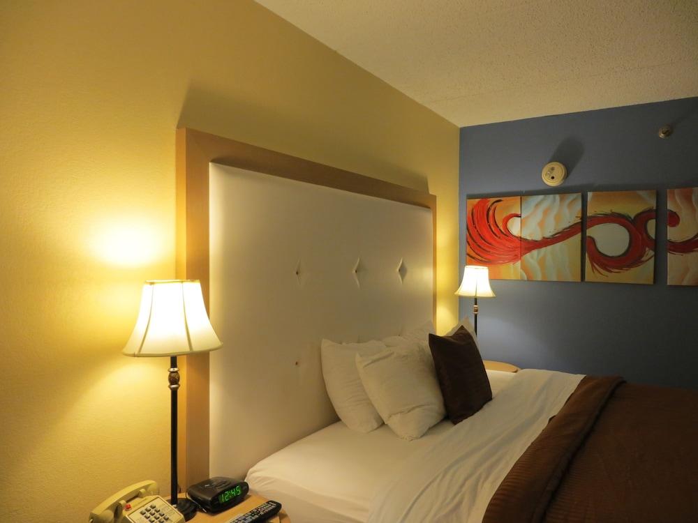 Days Inn by Wyndham Syracuse photo 15