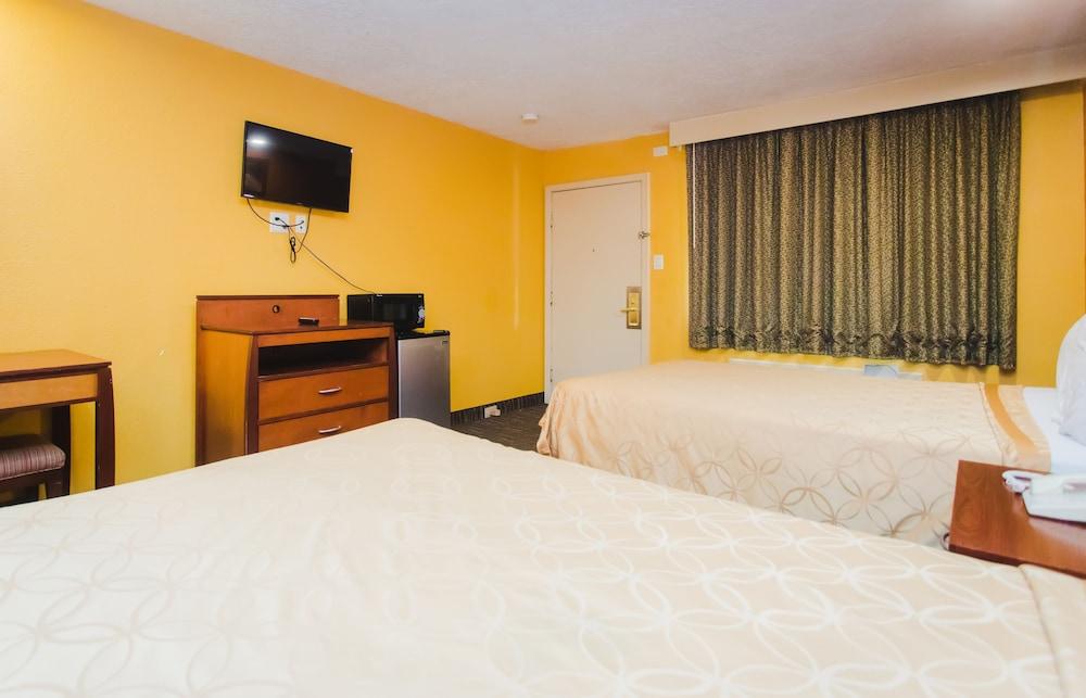 Express Inn Gulf Bank photo 4