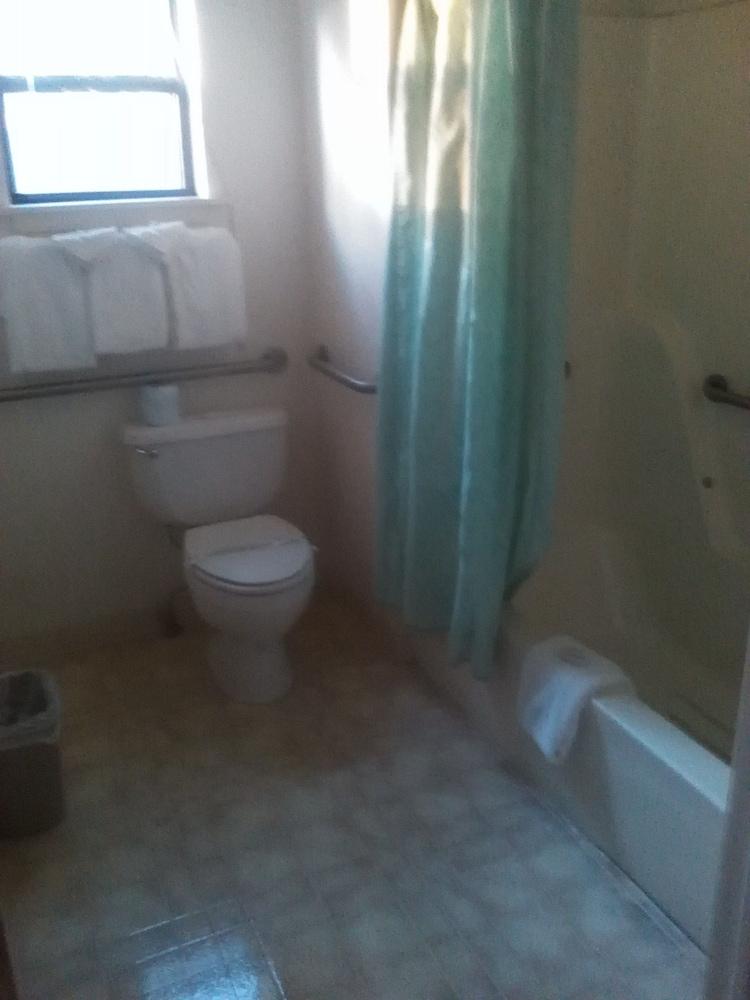The Razorback Lodge photo 26