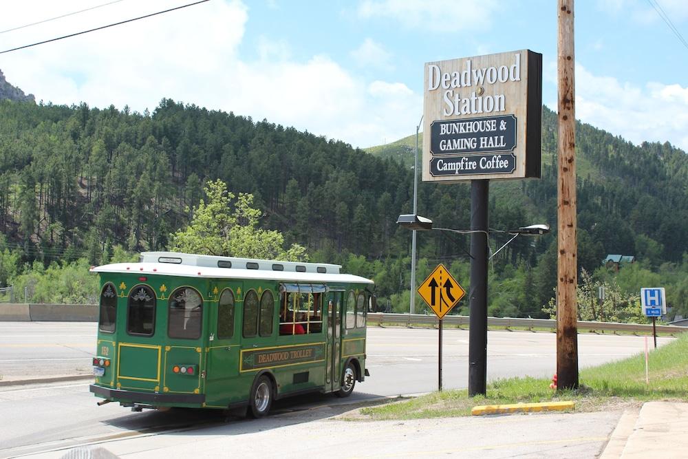 Deadwood Station Bunkhouse photo 14