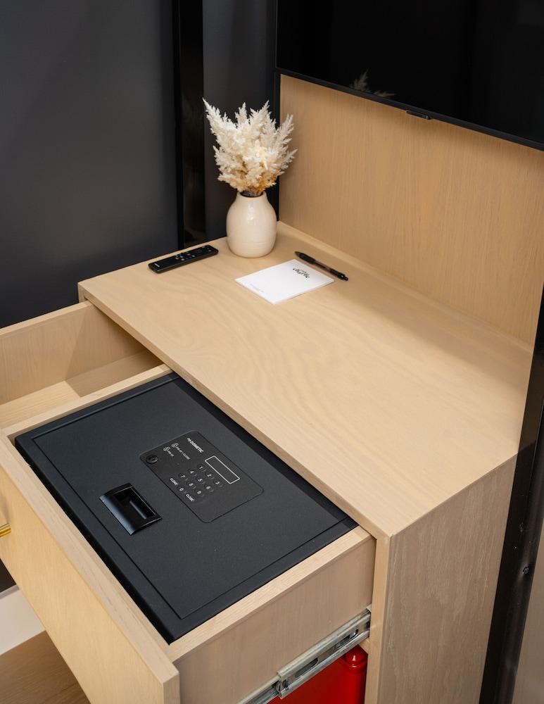 Little Charlie Hotel photo 23