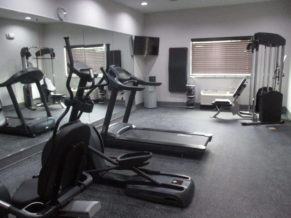 Best Western Plus Lampasas Inn & Suites photo 21