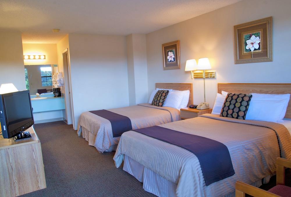The Regency Inn photo 24