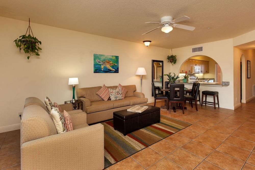 Bridgewalk Resort photo 13