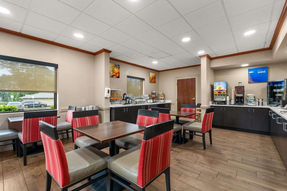 Comfort Inn & Suites Chipley photo 35
