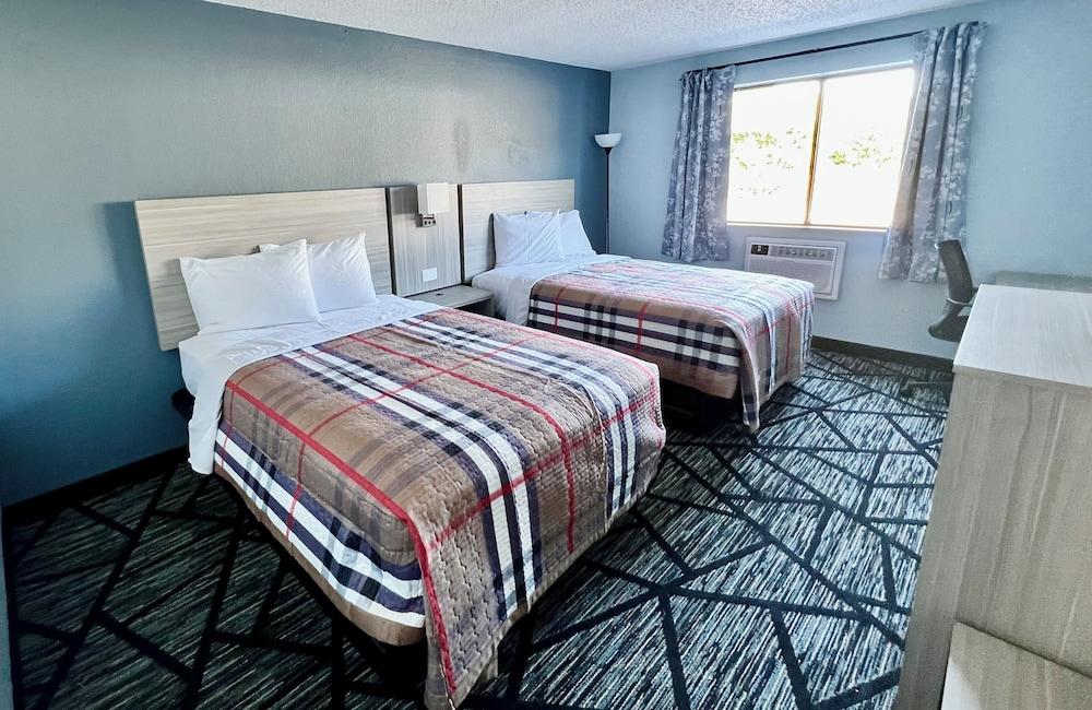 Hotel Butler Inn PA photo 11